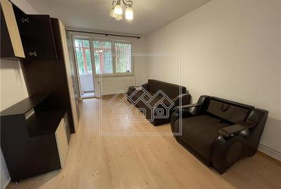 Apartament cu 2 camere decomandat, mobilat în Hipodrom 1
