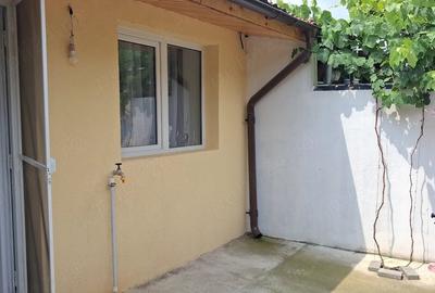 Casă cu 2 camere cu Teren 130 Mp în Central