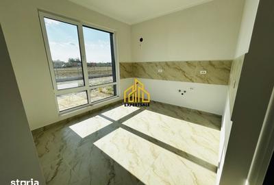 Casă cu 4 camere cu Teren 400 Mp în Clinceni