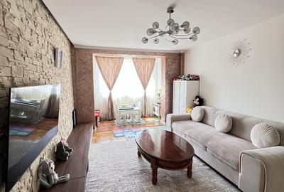 Apartament cu 3 camere decomandat în Republicii - 1