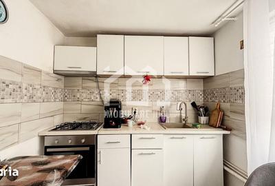 Casă cu 3 camere cu Teren 500 Mp în Jucu - 1