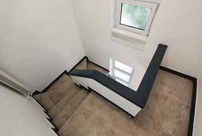 Casă individuală cu 6 camere cu Teren 81 Mp în Central - 9