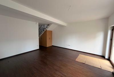 Casă cu 4 camere cu Teren 170 Mp în Central - 2