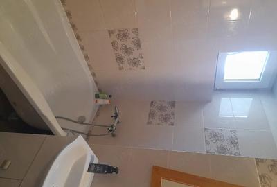 Apartament cu 4 camere decomandat în Trivale - 1