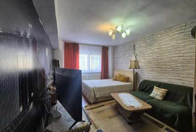 Garsonieră decomandată în Gării - 1