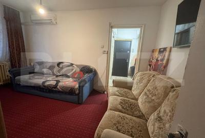 Apartament cu 2 camere semidecomandat, mobilat în Hunedoara