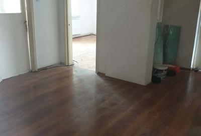 Apartament cu 4 camere decomandat în Careiului - 10