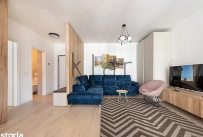 Apartament cu 2 camere semidecomandat, mobilat în Central