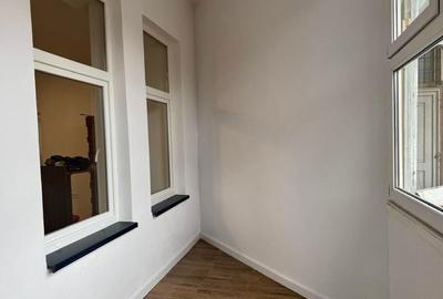 Spațiu comercial, de 28 mp, în Ultracentral - 5