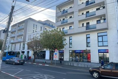 Garsonieră decomandată în Central