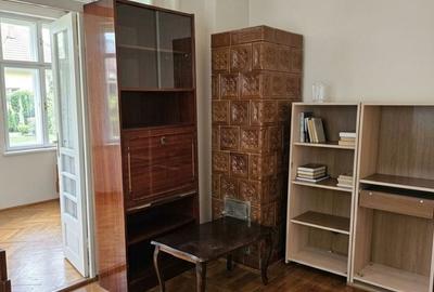 Casă cu 3 camere în Brătianu