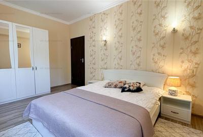 Apartament cu 2 camere decomandat, mobilat în Central