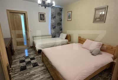 Casă cu 4 camere în Colibița