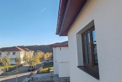 Casă individuală cu 4 camere cu Canalizare în Corbeanca - 2