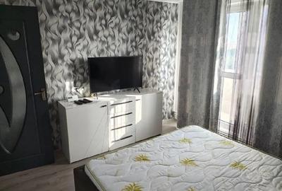 Apartament cu 2 camere decomandat în Berceni - 2