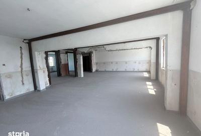 Apartament cu 4 camere în Central - 5