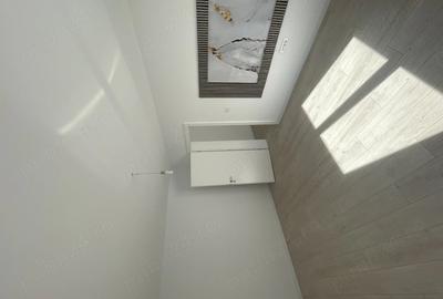 Apartament cu 2 camere decomandat în Neptun - 2