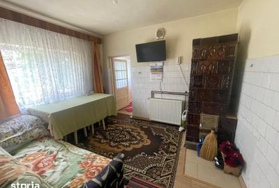 Casă cu 4 camere cu Teren 1000 Mp în Central - 8
