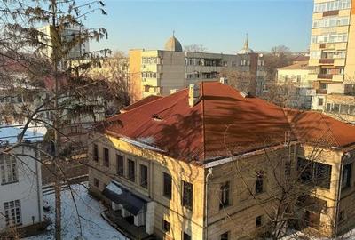 Apartament cu 3 camere decomandat în Centru Civic - 11