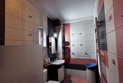Duplex cu 4 camere cu Canalizare în Florești - 7