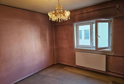 Apartament cu 3 camere decomandat în 1 Mai - 13