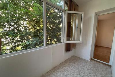Apartament cu 2 camere decomandat în E3 - 12