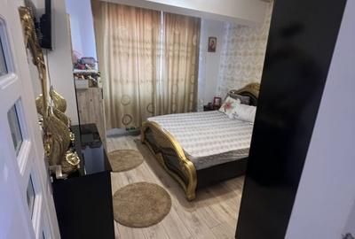Apartament cu 3 camere decomandat în Exterior Vest - 6