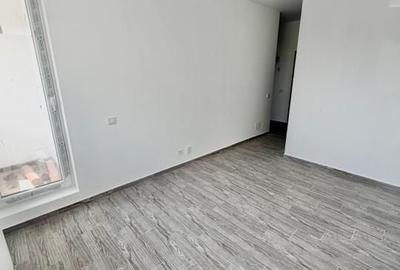 Garsonieră în Roșu