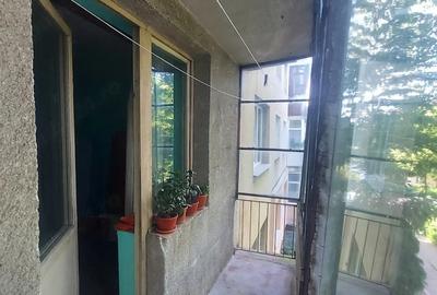 Apartament cu 2 camere decomandat în Negru Vodă - 1