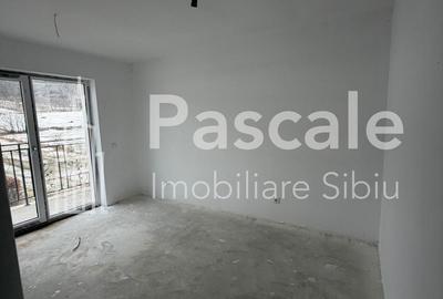 Casă cu 4 camere cu Teren 299 Mp în Central - 11