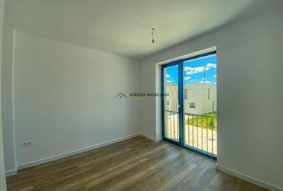 Duplex cu 4 camere cu Teren 220 Mp în Ștefăneștii de Jos - 17