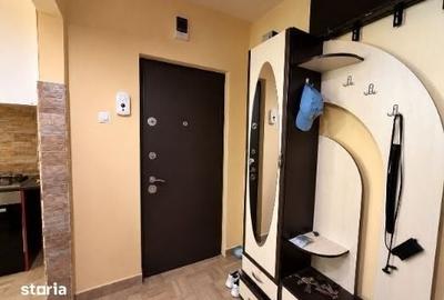 Apartament cu 2 camere în Cetate