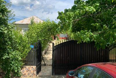 Casă cu 4 camere cu Teren 1000 Mp în Pleșoiu - 3