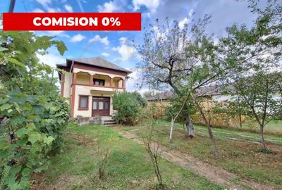 Casă cu 7 camere cu Teren 1470 Mp în Pietroșani - 2