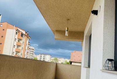 Apartament cu 2 camere decomandat în Central - 7