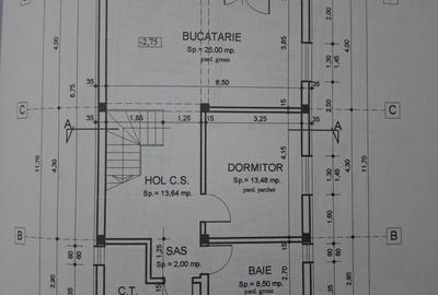 Casă cu 4 camere în Central