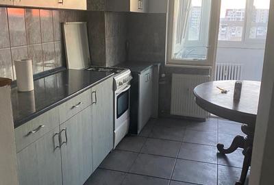 Apartament cu 2 camere decomandat în Nufărul