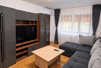 Apartament cu 2 camere decomandat în C5