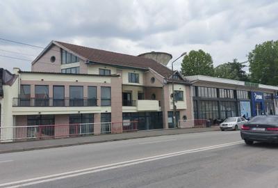 Spațiu comercial, de 750 mp, în Central