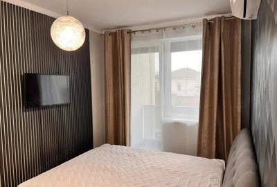 Apartament cu 3 camere semidecomandat în Central - 4