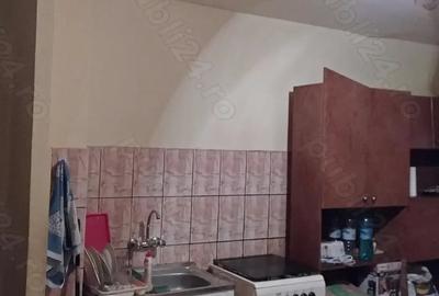 Apartament cu 3 camere semidecomandat în Central - 5