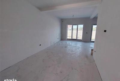Casă cu 3 camere decomandat cu Teren 250 Mp în Moșnița Nouă