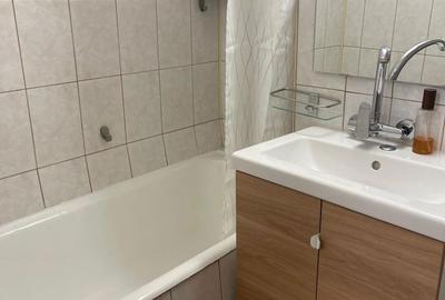 Garsonieră, mobilată în Decebal