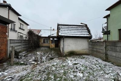 Casă în Titulescu - 1