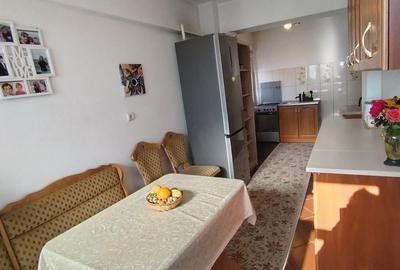 Apartament cu 2 camere decomandat în Burdujeni