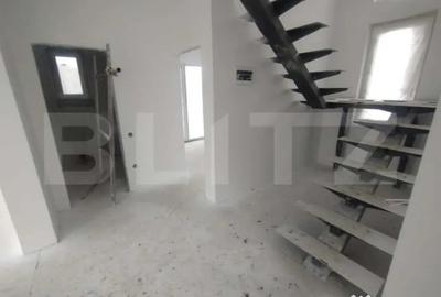 Casă cu 4 camere cu Teren 570 Mp în Jelna - 3