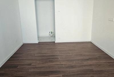 Apartament cu 3 camere semidecomandat în Progresul - 1