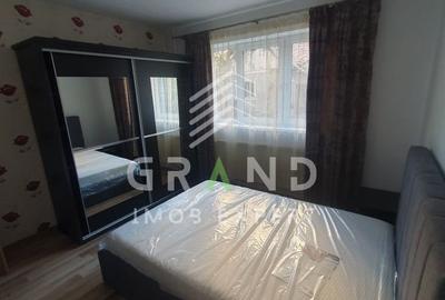 Apartament cu 2 camere semidecomandat, mobilat în Central