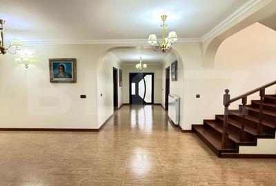 Casă cu 4 camere în Central - 5