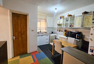 Apartament cu 3 camere decomandat în Drumul Taberei - 6